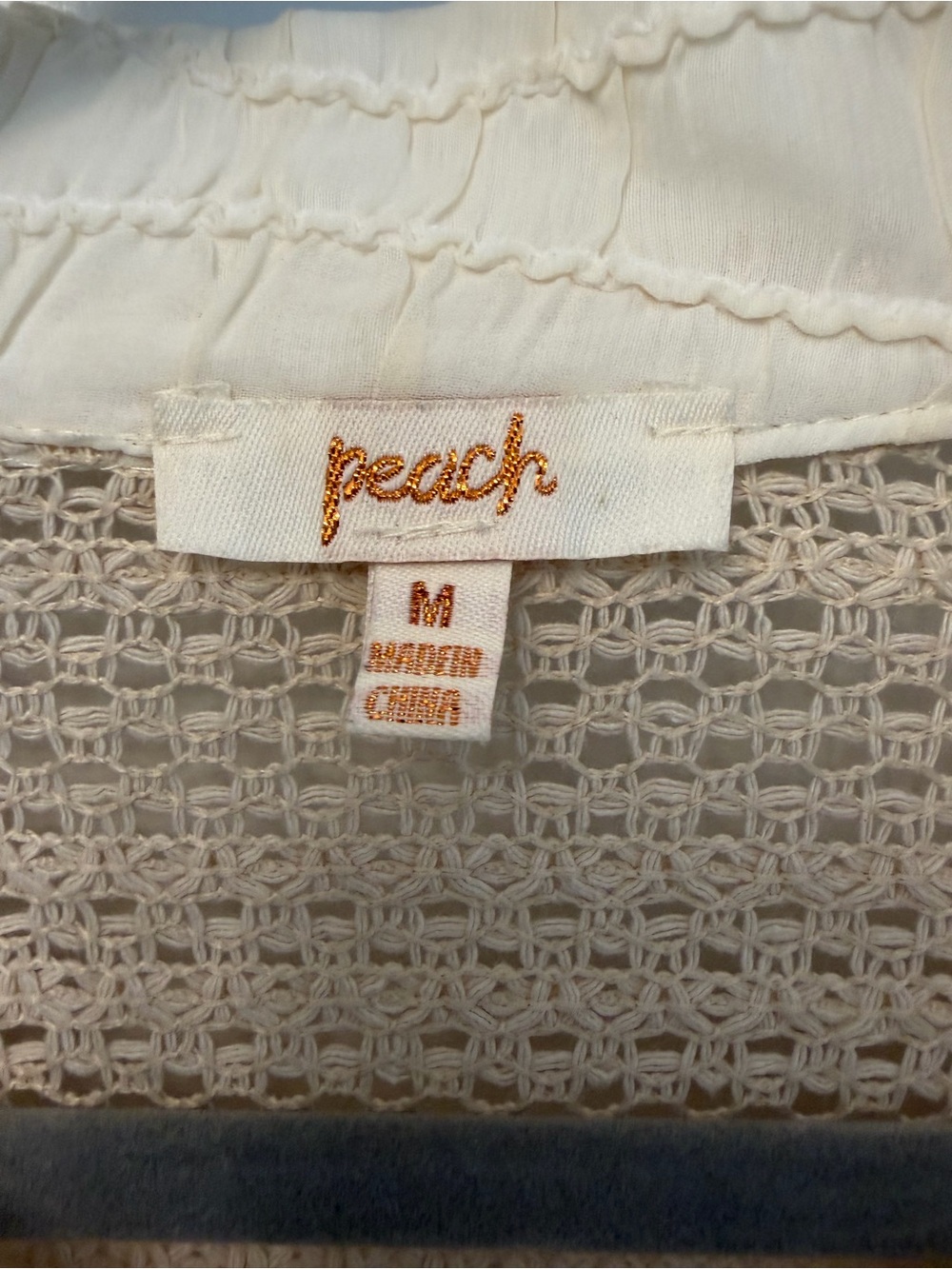 Textured Cream & Beige Button-Front Cropped Blouse - Picture 3 of 7
